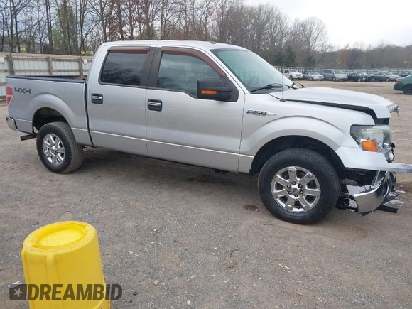 2013 Ford F-150 XL with VIN 1FTFW1EFXDKF90391, listed as a IAAI auction lot 41886643 with 127,088 mi miles. Bid and sale history available at carsss.com. Image 1.