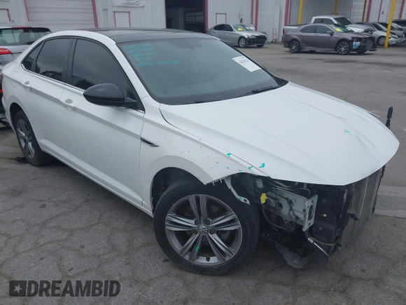 2019 Volkswagen Jetta S with VIN 3VWC57BU5KM098768, listed as a IAAI auction lot 42424223 with 85,777 mi miles and . Bid and sale history available at DreamBid. Image 1.