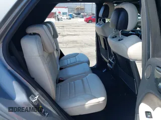 2016 Mercedes-Benz GLE 63 S AMG with VIN 4JGDA7FB6GA631271, listed as a IAAI auction lot 42470832 with 120,972 mi miles and . Bid and sale history available at DreamBid. Image 8.