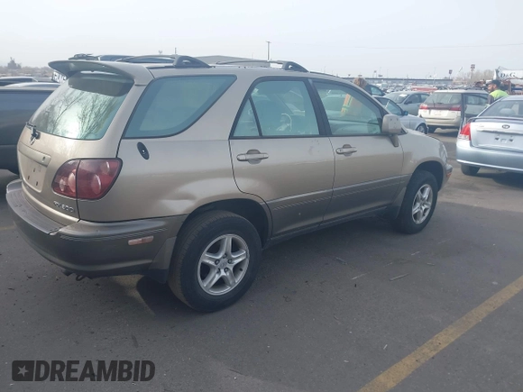2000 Lexus RX 300 with VIN JT6HF10U8Y0125941, listed as a IAAI auction lot 41903827 with Not Provided miles. Bid and sale history available at carsss.com. Image 4.