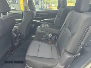 2023 Subaru Ascent Premium z VIN 4S4WMAAD9P3402383, wystawiony jako IAAI lot #42786914 z przebiegiem 109 359 mil mil oraz . Historia ofert i sprzedaży dostępna na DreamBid. Obrazek 17.