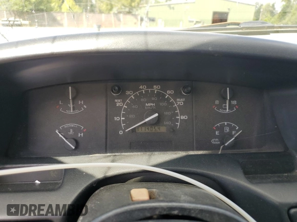 1996 Ford F-150 z VIN 1FTEF15Y1TLB97448, wystawiony jako Copart lot #58521885 z przebiegiem 111 405 mil mil oraz Czysty tytuł • Clean title. Historia ofert i sprzedaży dostępna na DreamBid. Obrazek 9.