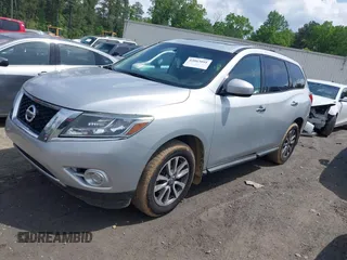 2013 Nissan Pathfinder SL z VIN 5N1AR2MM8DC603989, wystawiony jako IAAI lot #42063091 z przebiegiem 225 000 mil mil oraz . Historia ofert i sprzedaży dostępna na DreamBid. Obrazek 17.