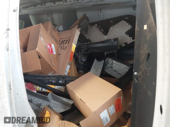 2008 Chevrolet Express Cargo Van with VIN 1GCGG25C681175724, listed as a IAAI auction lot 41696996 with 201,312 mi miles. Bid and sale history available at carsss.com. Image 8.