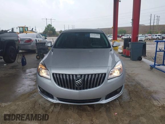 2015 Buick Regal z VIN 2G4GK5EX3F9286481, wystawiony jako IAAI lot #42247548 z przebiegiem 95 467 mil mil oraz . Historia ofert i sprzedaży dostępna na DreamBid. Obrazek 13.