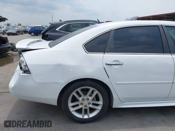 2012 Chevrolet Impala LTZ with VIN 2G1WC5E30C1249868, listed as a IAAI auction lot 42136550 with 182,283 mi miles and . Bid and sale history available at DreamBid. Image 17.