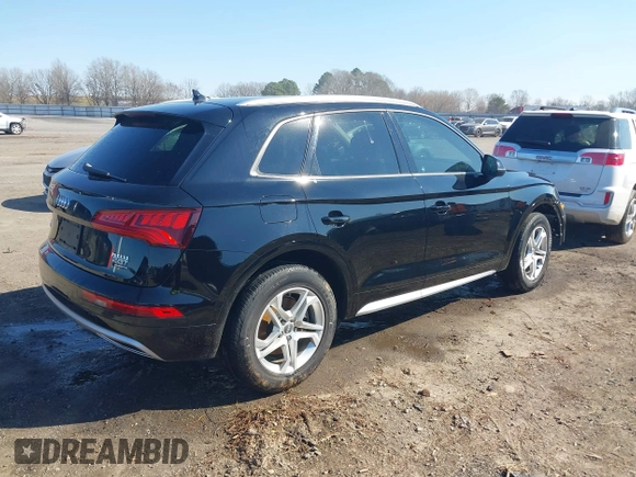 2018 Audi Q5 Premium with VIN WA1ANAFY7J2143407, listed as a IAAI auction lot 41642531 with 71,169 mi miles. Bid and sale history available at carsss.com. Image 4.