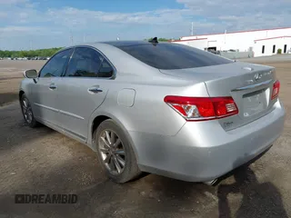 2011 Lexus ES with VIN JTHBK1EG7B2445629, listed as a IAAI auction lot 42177014 with 124,034 mi miles. Bid and sale history available at carsss.com. Image 3.