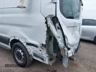 2015 Ford Transit Cargo с VIN 1FTNE1YM0FKA91546, выставлен на аукционе IAAI как лот 42386973 с пробегом 186 702 миль миль и . История ставок и продаж доступна на DreamBid. Изображение 6.