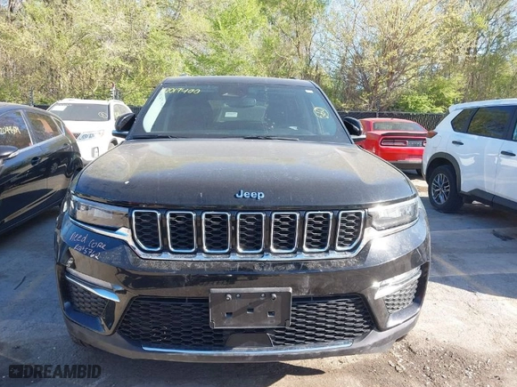 2024 Jeep Grand Cherokee 4xe with VIN 1C4RJYB64RC720580, listed as a IAAI auction lot 42019400 with 45,542 mi miles. Bid and sale history available at carsss.com. Image 12.