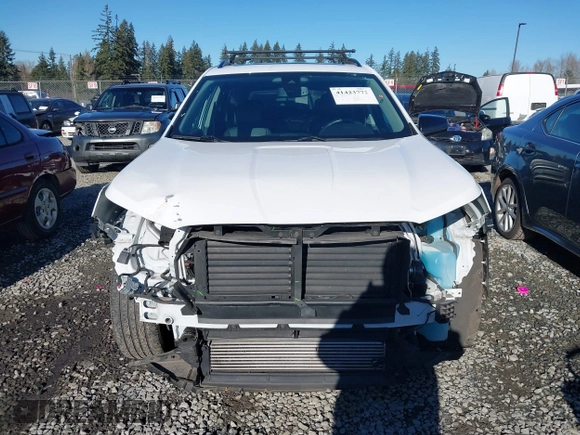 2020 GMC Terrain SLT z VIN 3GKALVEX0LL175567, wystawiony jako IAAI lot #41423772 z przebiegiem 39 742 mil mil oraz . Historia ofert i sprzedaży dostępna na DreamBid. Obrazek 13.