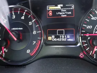 2018 Subaru WRX z VIN JF1VA1A6XJ9811349, wystawiony jako IAAI lot #42283407 z przebiegiem 64 292 mil mil oraz . Historia ofert i sprzedaży dostępna na DreamBid. Obrazek 15.