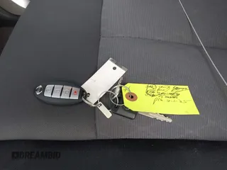 2021 Nissan Titan SV z VIN 1N6AA1EF8MN536575, wystawiony jako IAAI lot #42079874 z przebiegiem 45 332 mil mil oraz . Historia ofert i sprzedaży dostępna na DreamBid. Obrazek 11.