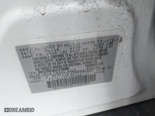 2018 Nissan Kicks SR with VIN 3N1CP5CU0JL510389, listed as a IAAI auction lot 41710875 with 48,001 mi miles. Bid and sale history available at carsss.com. Image 9.