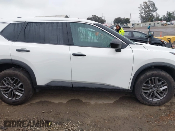 2024 Nissan Rogue S with VIN 5N1BT3AA2RC730153, listed as a IAAI auction lot 41795095 with 13,358 mi miles and . Bid and sale history available at DreamBid. Image 13.