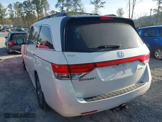 2016 Honda Odyssey Touring Elite with VIN 5FNRL5H98GB127394, listed as a IAAI auction lot 41828133 with 161,144 mi miles. Bid and sale history available at carsss.com. Image 3.