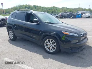2016 Jeep Cherokee Altitude with VIN 1C4PJLCB7GW201332, listed as a IAAI auction lot 42061266 with 118,353 mi miles and . Bid and sale history available at DreamBid. Image 1.