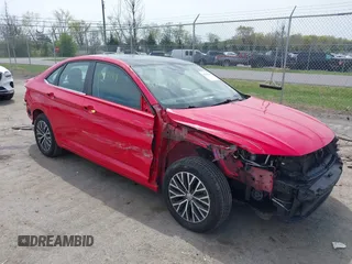2019 Volkswagen Jetta S z VIN 3VWCB7BU6KM158050, wystawiony jako IAAI lot #42012149 z przebiegiem 97 753 mil mil oraz . Historia ofert i sprzedaży dostępna na DreamBid. Obrazek 1.