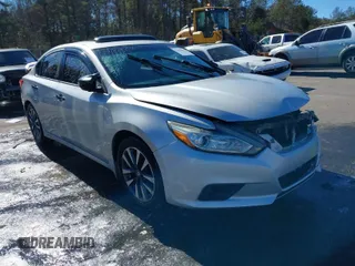 2016 Nissan Altima 2.5 S with VIN 1N4AL3AP0GC120758, listed as a IAAI auction lot 41394469 with 137,936 mi miles. Bid and sale history available at carsss.com. Image 1.