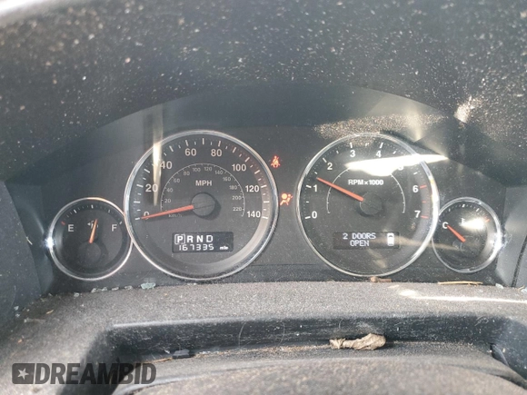 2010 Jeep Commander Sport с VIN 1J4RH4GK2AC115692, выставлен на аукционе Copart как лот 83857394 с пробегом 167 335 миль миль и На запчасти • Non repairable. История ставок и продаж доступна на DreamBid. Изображение 9.