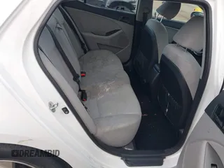 2015 Kia Optima LX with VIN KNAGM4A77F5622299, listed as a IAAI auction lot 42068196 with 200,908 mi miles. Bid and sale history available at carsss.com. Image 8.