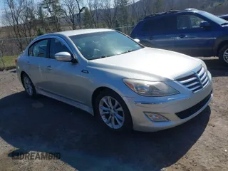 2012 Hyundai Genesis 3.8L with VIN KMHGC4DD8CU163384, listed as a IAAI auction lot 42058025 with 155,351 mi miles. Bid and sale history available at carsss.com. Image 1.