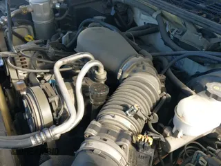 1998 Chevrolet S-10 LS with VIN 1GCCT19W2W8180691, listed as a IAAI auction lot 41722319 with 249,903 mi miles and . Bid and sale history available at DreamBid. Image 14.