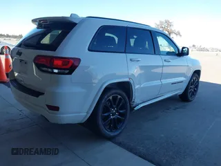 2020 Jeep Grand Cherokee Laredo E with VIN 1C4RJFAG9LC208058, listed as a IAAI auction lot 41430233 with 60,300 mi miles and . Bid and sale history available at DreamBid. Image 4.