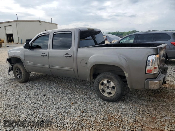 2013 GMC Sierra 1500 SLT with VIN 3GTP2WE73DG171361, listed as a Copart auction lot 54653995 with 187,218 mi miles and Salvage title. Bid and sale history available at DreamBid. Image 2.
