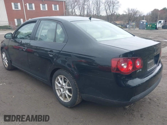 2010 Volkswagen Jetta Limited Edition with VIN 3VWRZ7AJ6AM107076, listed as a IAAI auction lot 42018371 with 146,134 mi miles and . Bid and sale history available at DreamBid. Image 3.