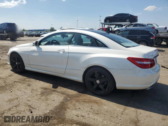 2010 Mercedes-Benz E 550 with VIN WDDKJ7CB8AF029858, listed as a Copart auction lot 62752575 with 163,882 mi miles and Clean title. Bid and sale history available at DreamBid. Image 2.