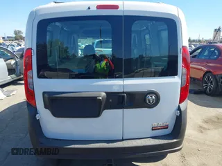 2015 Ram ProMaster City Cargo Tradesman z VIN ZFBERFAT2F6A01878, wystawiony jako IAAI lot #42677103 z przebiegiem 86 137 mil mil oraz . Historia ofert i sprzedaży dostępna na DreamBid. Obrazek 16.