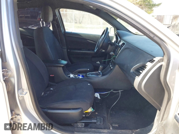 2013 Chrysler 200 Touring with VIN 1C3CCBBB4DN693621, listed as a IAAI auction lot 41738436 with 240,693 mi miles and . Bid and sale history available at DreamBid. Image 5.