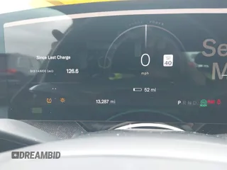 2023 Lucid Air Pure z VIN 50EA1PFA4PA006331, wystawiony jako IAAI lot #42213426 z przebiegiem 13 287 mil mil oraz . Historia ofert i sprzedaży dostępna na DreamBid. Obrazek 15.