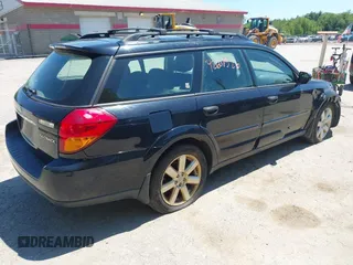 2007 Subaru Legacy Outback with VIN 4S4BP61C077342156, listed as a IAAI auction lot 42607526 with 214,281 mi miles and . Bid and sale history available at DreamBid. Image 4.