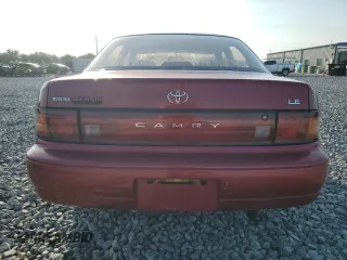 1994 Toyota Camry LE z VIN 4T1SK12EXRU343871, wystawiony jako Copart lot #58727235 z przebiegiem 75 995 mil mil oraz Czysty tytuł • Clean title. Historia ofert i sprzedaży dostępna na DreamBid. Obrazek 6.