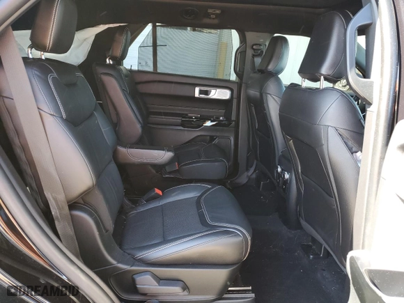 2021 Ford Explorer ST with VIN 1FM5K8GCXMGC27915, listed as a Copart auction lot 48021515 with 42,838 mi miles and Salvage Title. Bid and sale history available at carsss.com. Image 12.