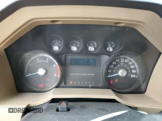 2011 Ford F-250 XL z VIN 1FT7W2BT2BEC45565, wystawiony jako Copart lot #56517765 z przebiegiem 331 638 mil mil oraz Szkoda całkowita • Salvage title. Historia ofert i sprzedaży dostępna na DreamBid. Obrazek 9.
