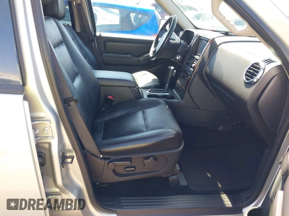 2007 Ford Explorer Limited с VIN 1FMEU65E27UB79299, выставлен на аукционе IAAI как лот 42528844 с пробегом 145 723 миль миль и . История ставок и продаж доступна на DreamBid. Изображение 5.