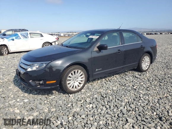 2010 Ford Fusion Hybrid with VIN 3FADP0L35AR199816, listed as a Copart auction lot 61641495 with 146,871 mi miles and Salvage title. Bid and sale history available at DreamBid. Image 1.