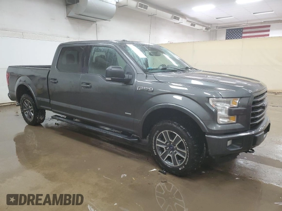 2016 Ford F-150 XLT with VIN 1FTFW1EGXGFC50163, listed as a Copart auction lot 42385325 with 140,396 mi miles and Clean Title. Bid and sale history available at carsss.com. Image 4.