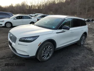 2022 Lincoln Corsair Standard with VIN 5LMCJ1D94NUL27468, listed as a Copart auction lot 44141105 with 39,354 mi miles and Salvage Title. Bid and sale history available at carsss.com. Image 1.