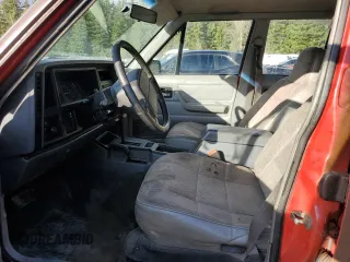 1996 Jeep Cherokee Sport with VIN 1J4FJ68SXTL269085, listed as a Copart auction lot 89119215 with 254,679 mi miles and Clean Title. Bid and sale history available at carsss.com. Image 7.