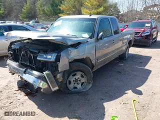 2003 Chevrolet Silverado 1500 LS with VIN 2GCEK19T231104873, listed as a IAAI auction lot 41910444 with 208,692 mi miles. Bid and sale history available at carsss.com. Image 17.