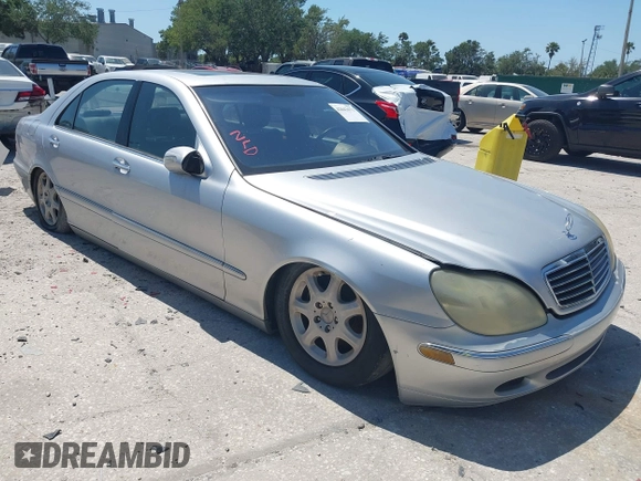 2000 Mercedes-Benz S 320/430/500 with VIN WDBNG70J3YA053038, listed as a IAAI auction lot 42043673 with 133,620 mi miles and . Bid and sale history available at DreamBid. Image 1.