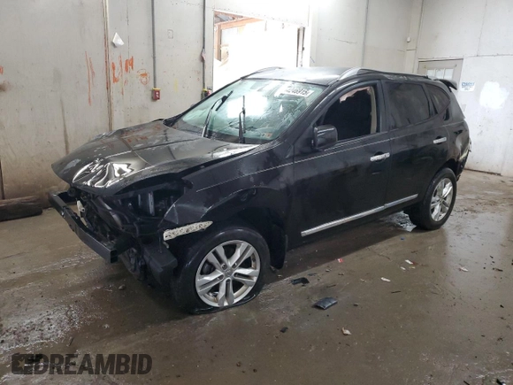 2013 Nissan Rogue SL z VIN JN8AS5MV4DW628894, wystawiony jako Copart lot #54246915 z przebiegiem 83 126 mil mil oraz Nie do naprawy • Non repairable. Historia ofert i sprzedaży dostępna na DreamBid. Obrazek 1.