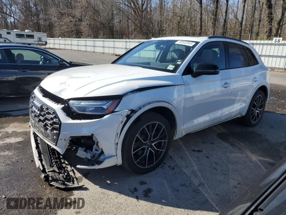 2021 Audi SQ5 Premium Plus with VIN WA1B4AFYXM2027503, listed as a Copart auction lot 49532945 with 68,674 mi miles and Salvage Title. Bid and sale history available at carsss.com. Image 1.