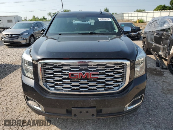 2019 GMC Yukon XL Denali with VIN 1GKS2HKJ7KR174772, listed as a Copart auction lot 63087134 with 69,692 mi miles and Salvage Title. Bid and sale history available at carsss.com. Image 5.