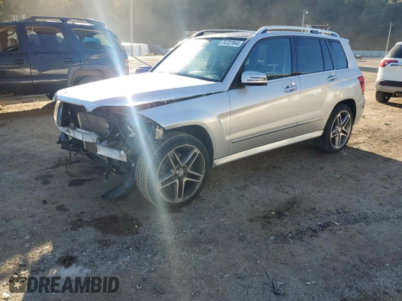 2014 Mercedes-Benz GLK 350 with VIN WDCGG5HBXEG210062, listed as a Copart auction lot 74727644 with 160,984 mi miles and Salvage Title. Bid and sale history available at DreamBid. Image 1.