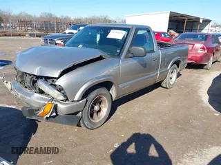 1999 Chevrolet S-10 LS with VIN 1GCCS1442XK130788, listed as a IAAI auction lot 41356829 with 290,817 mi miles. Bid and sale history available at carsss.com. Image 2.